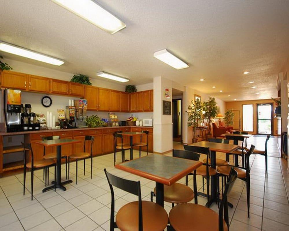 Super 8 By Wyndham Grapevine/Dfw Airport Northwest Ξενοδοχείο Εξωτερικό φωτογραφία